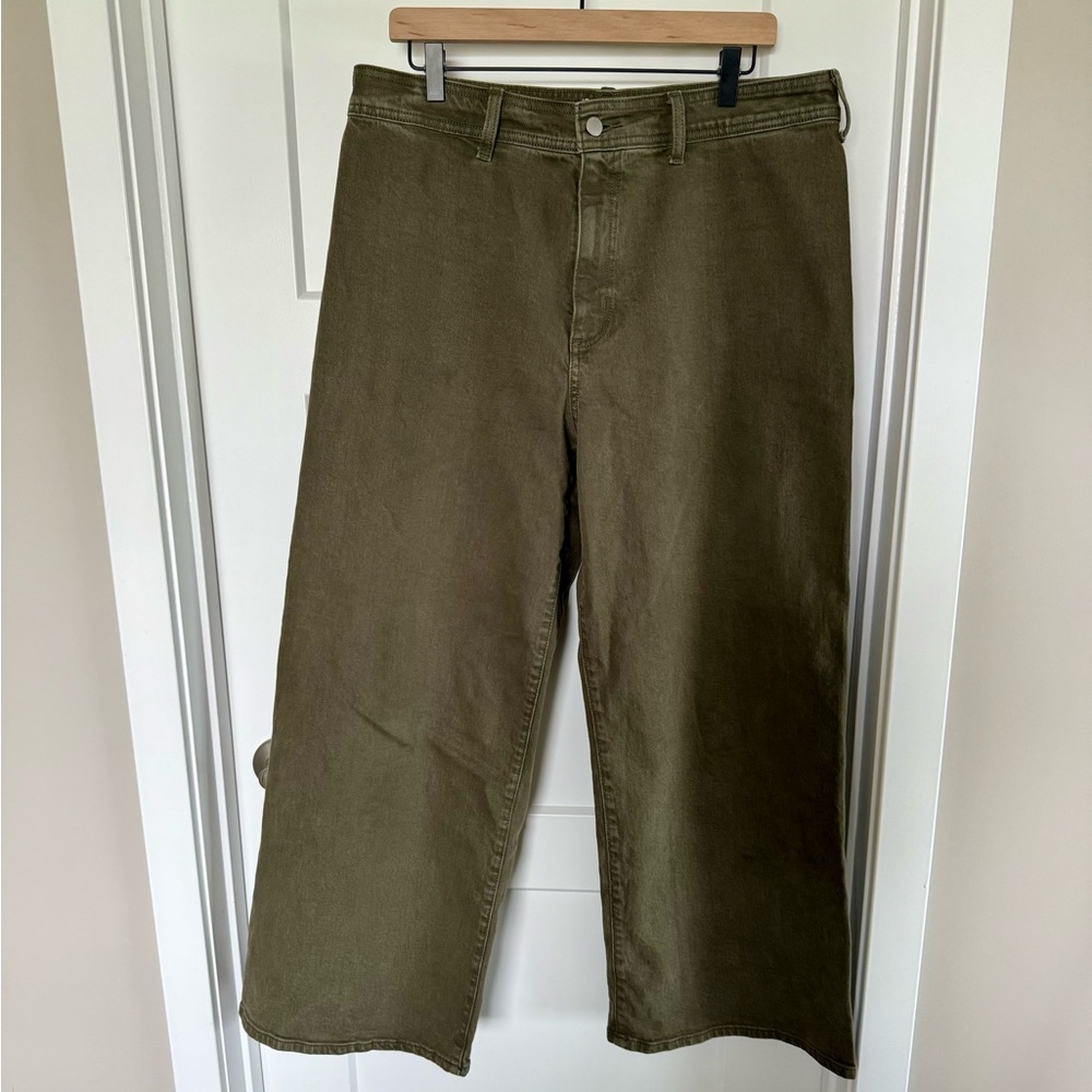 Universal Thread High-Rise Sailor Ankle Jeans Green
